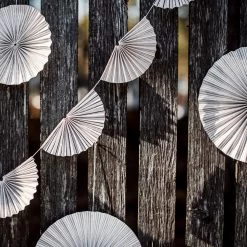 Papierdekoration Recycelt 15 Cm Streifen Beige 12 Papierdekoration Recycelt 15 Cm Streifen Beige -Heimtextilien Geschäft 401995 34683