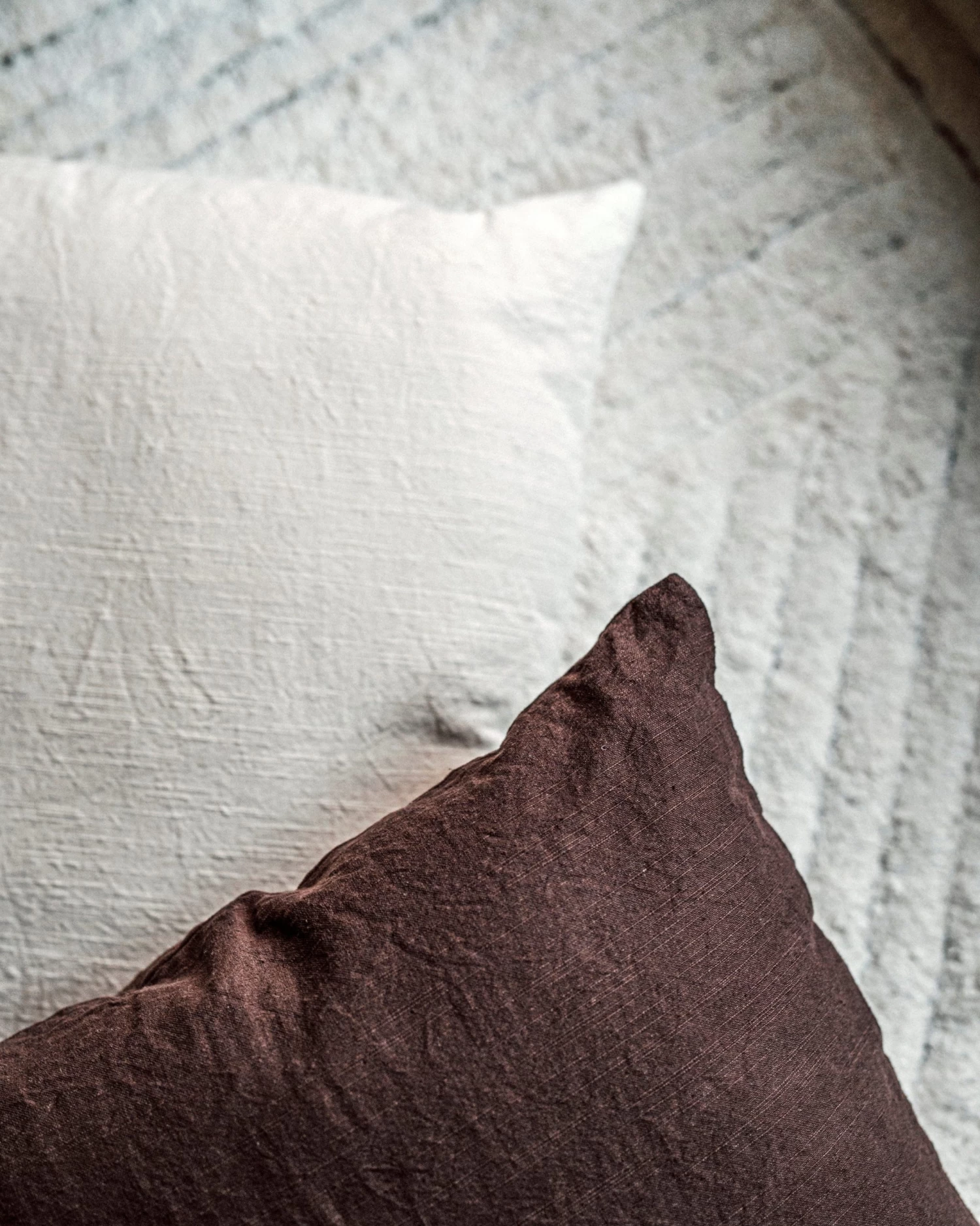 Cushion Linen Mix 50x50 Dark Brown 8 Cushion Linen Mix 50x50 Dark Brown – Bild 6